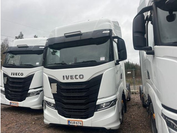 Тягач IVECO S-WAY