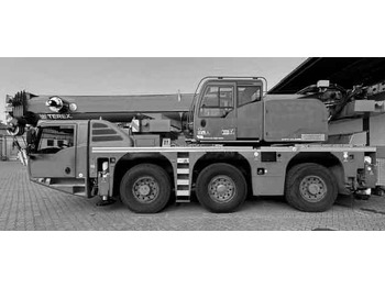 Мобильный кран DEMAG