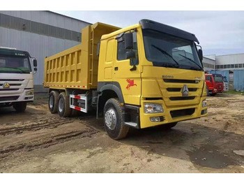 Самосвал SINOTRUK HOWO