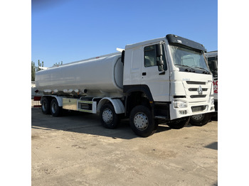 Грузовик-цистерна SINOTRUK HOWO