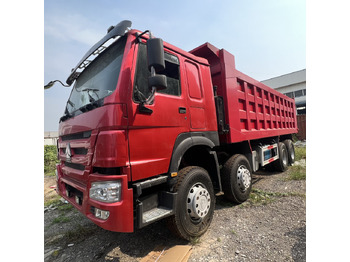 Самосвал SINOTRUK HOWO