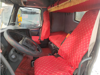 Тягач Sinotruk HOWO A7 6*4 Tractor: фото 2