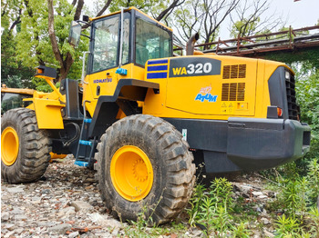 Колёсный погрузчик KOMATSU WA320-5