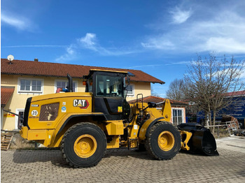 Колёсный погрузчик CATERPILLAR 926M