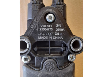 Новый Кабина и интерьер для Грузовиков WABCO 21304773   Volvo FH / FM truck: фото 2