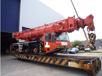 Вседорожный кран TEREX