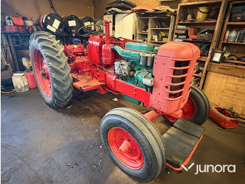 Трактор BOXER AGRI