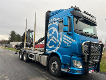 Лесовоз DAF XF 530