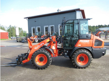 Колёсный погрузчик KUBOTA R090