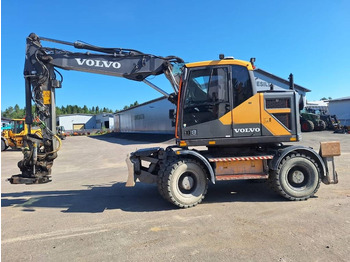 Колёсный экскаватор VOLVO EWR150E
