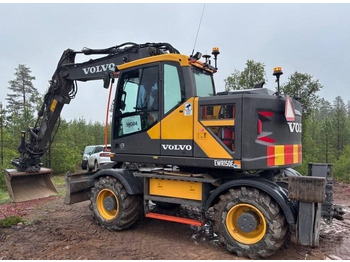Колёсный экскаватор VOLVO EWR150E