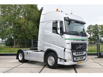 Тягач VOLVO FH 420