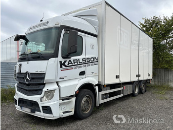 Грузовик с закрытым кузовом MERCEDES-BENZ Actros