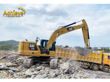 Гусеничный экскаватор CATERPILLAR 320