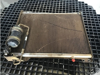 Часть системы кондиционирования LIEBHERR