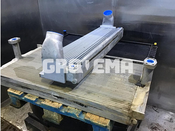 Радиатор LIEBHERR