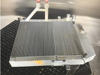 Радиатор LIEBHERR