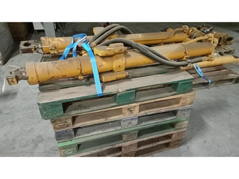 Гидравлический цилиндр LIEBHERR