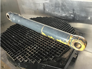 Гидравлический цилиндр LIEBHERR