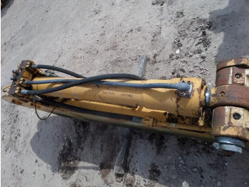 Гидравлический цилиндр LIEBHERR