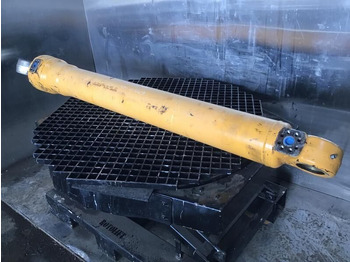 Гидравлический цилиндр LIEBHERR