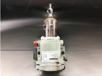 Топливный фильтр LIEBHERR