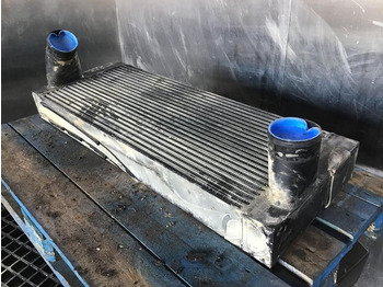 Радиатор LIEBHERR