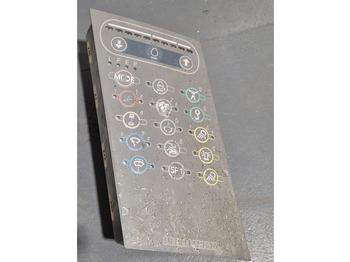 Приборная панель LIEBHERR