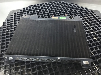 Часть системы кондиционирования LIEBHERR