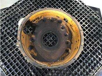 : фото в шапке страницы