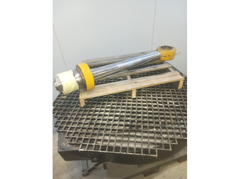 Гидравлический цилиндр LIEBHERR