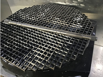 Приводный вал LIEBHERR