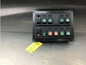 Приборная панель LIEBHERR