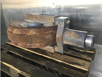 Запчасти LIEBHERR