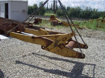 Стрела CATERPILLAR