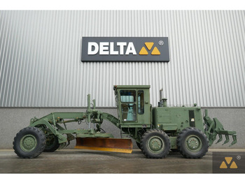 Грейдер CATERPILLAR