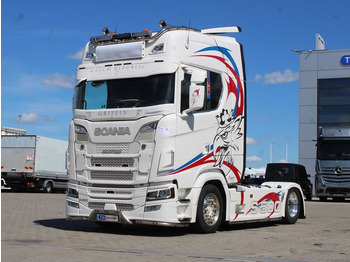 Тягач SCANIA S 500