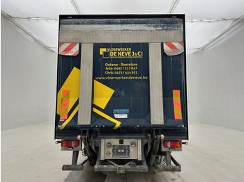 Грузовик с закрытым кузовом Mercedes-Benz Atego 1218: фото 5