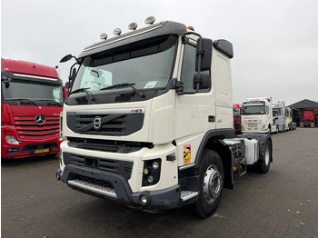 Тягач VOLVO FMX 450