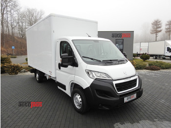 Фургон с закрытым кузовом PEUGEOT Boxer