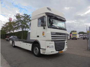 Грузовик-контейнеровоз/ Сменный кузов DAF XF 105 410 NL truck: фото 3 Грузовик-контейнеровоз/ Сменный кузов DAF XF 105 410 NL truck: фото 3