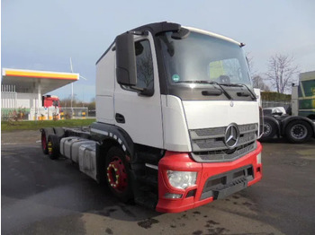 Грузовик-шасси Mercedes-Benz Actros 2340 6X2 EUR 6: фото 3
