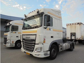 Тягач DAF XF 440
