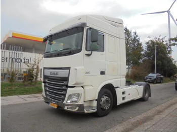 Тягач DAF XF 460