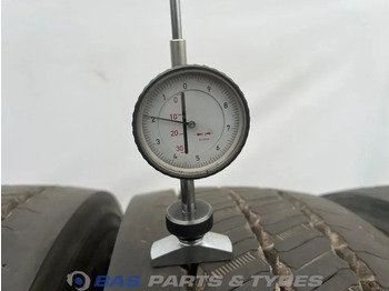 Шина для Грузовиков Continental Continental 245/70R17.5 HTR2+ 143/141 M+S 3PMSF gebruikte set: фото 3 Шина для Грузовиков Continental Continental 245/70R17.5 HTR2+ 143/141 M+S 3PMSF gebruikte set: фото 3