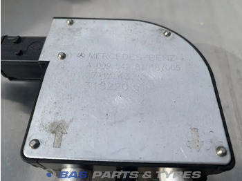 Топливный бак для Грузовиков Mercedes-Benz Brandstoftank Mercedes 290 Liter A 009 542 81 18: фото 5