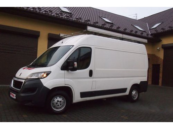 Цельнометаллический фургон PEUGEOT Boxer