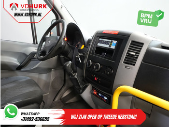 Микроавтобус, Пассажирский фургон Mercedes-Benz Sprinter 313 2.2 CDI L2H2 €9.922 Incl. BTW BPM VRIJ! EXPORT Combi/ 9 Persoons/ Kombi/ 9P/ Airco/ Rolstoellift: фото 3 Микроавтобус, Пассажирский фургон Mercedes-Benz Sprinter 313 2.2 CDI L2H2 €9.922 Incl. BTW BPM VRIJ! EXPORT Combi/ 9 Persoons/ Kombi/ 9P/ Airco/ Rolstoellift: фото 3