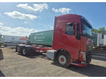 Грузовик-шасси VOLVO FH 540