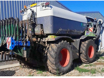 Навозоразбрасыватель CLAAS Xerion 4000